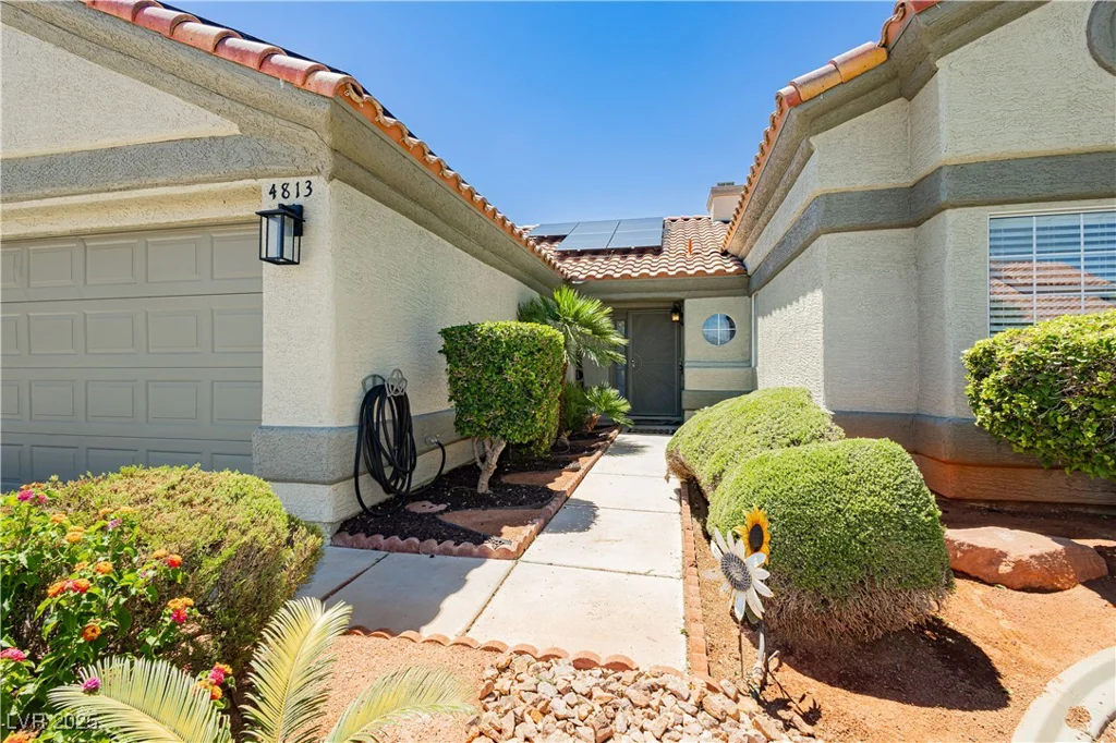4813 Virginia Falls, Las Vegas, NV 89130