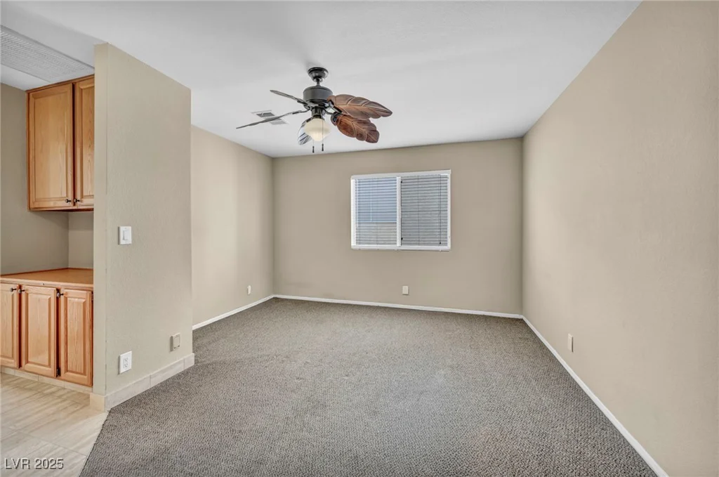 10024 Skipper, Las Vegas, NV 89117