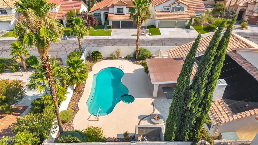 10024 Skipper, Las Vegas, NV 89117