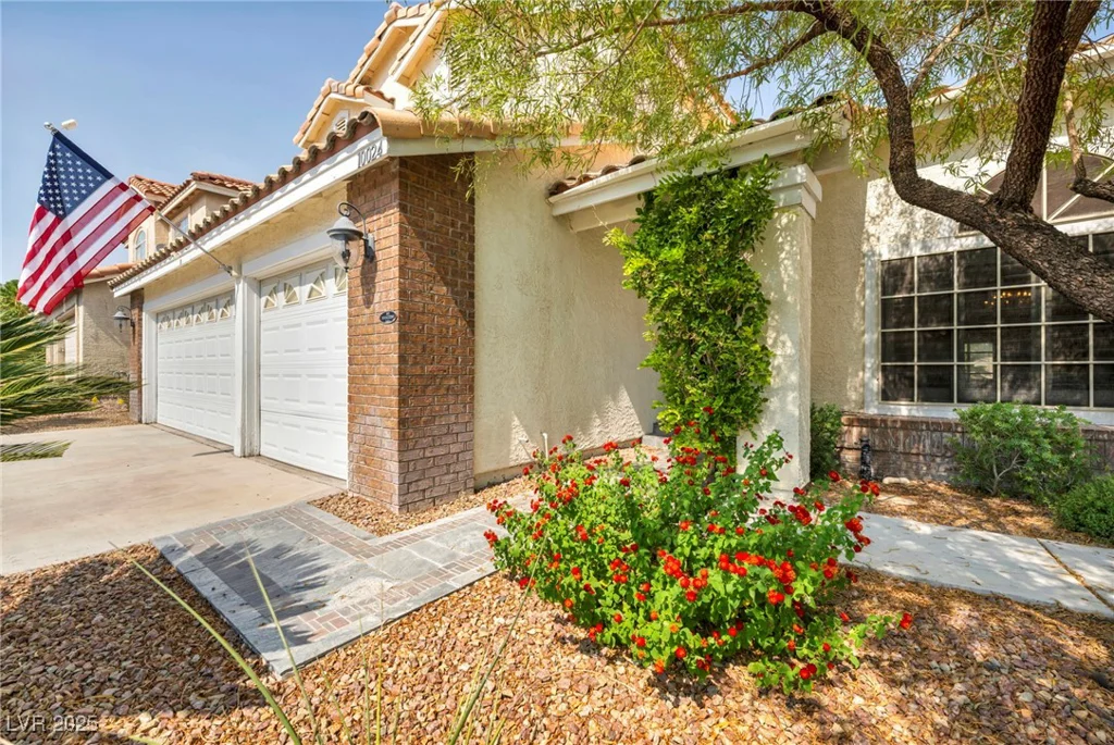 10024 Skipper, Las Vegas, NV 89117