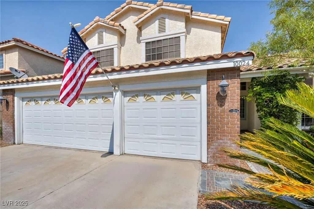 10024 Skipper, Las Vegas, NV 89117