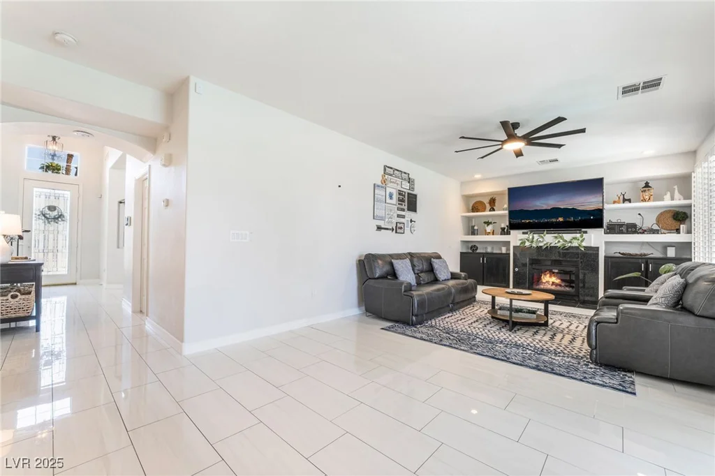 1291 Rolling Sunset, Henderson, NV 89052