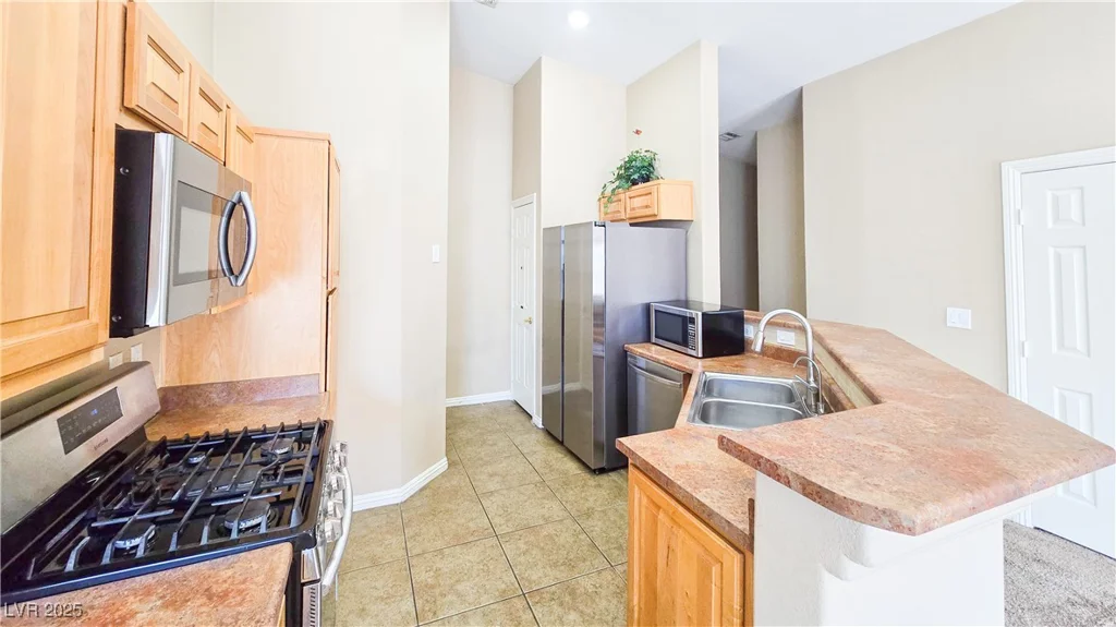 8718 Tom Noon, Las Vegas, NV 89178