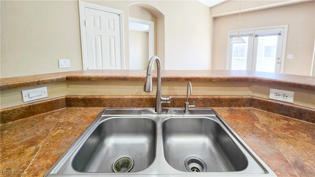 8718 Tom Noon, Las Vegas, NV 89178