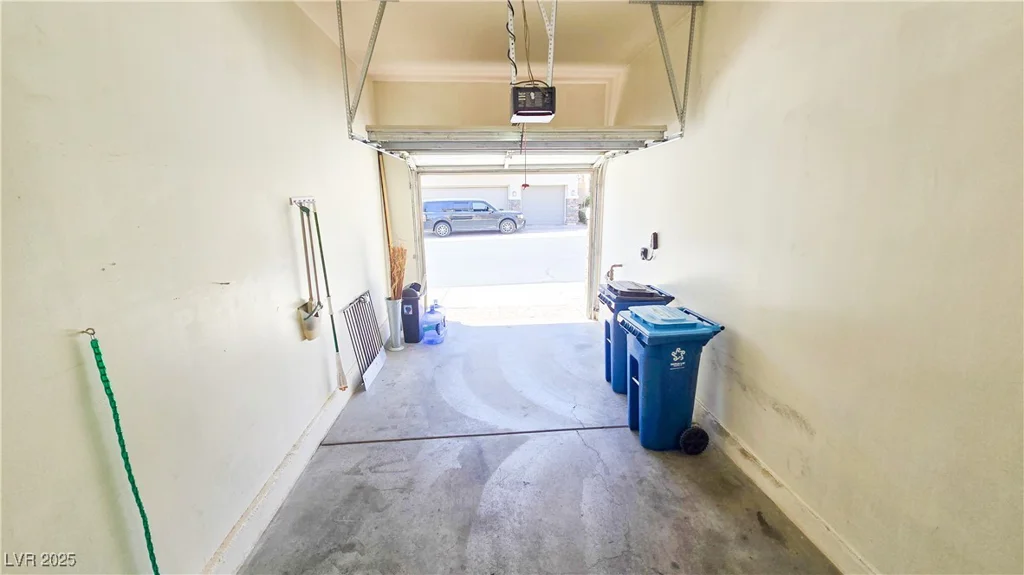8718 Tom Noon, Las Vegas, NV 89178