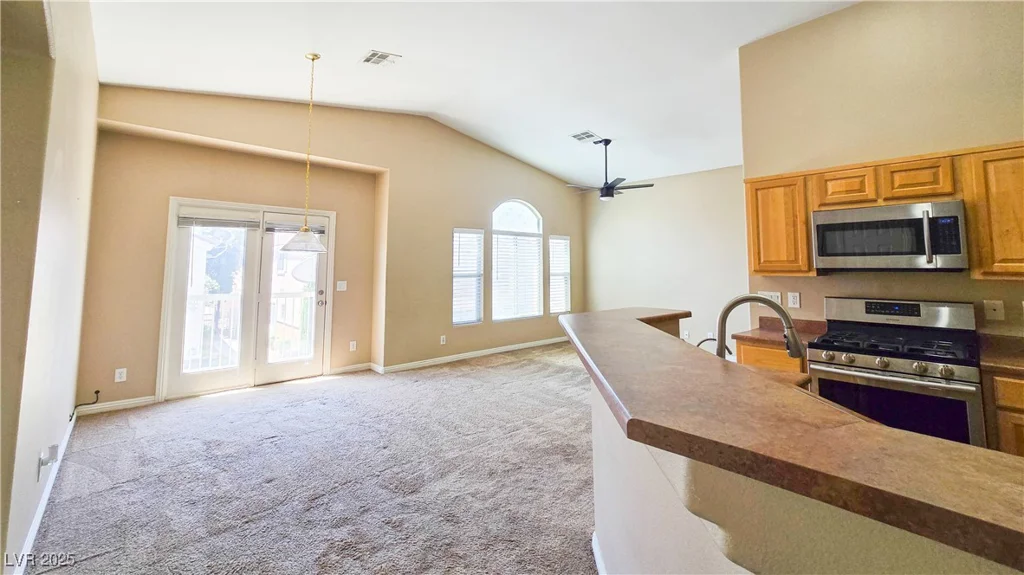 8718 Tom Noon, Las Vegas, NV 89178