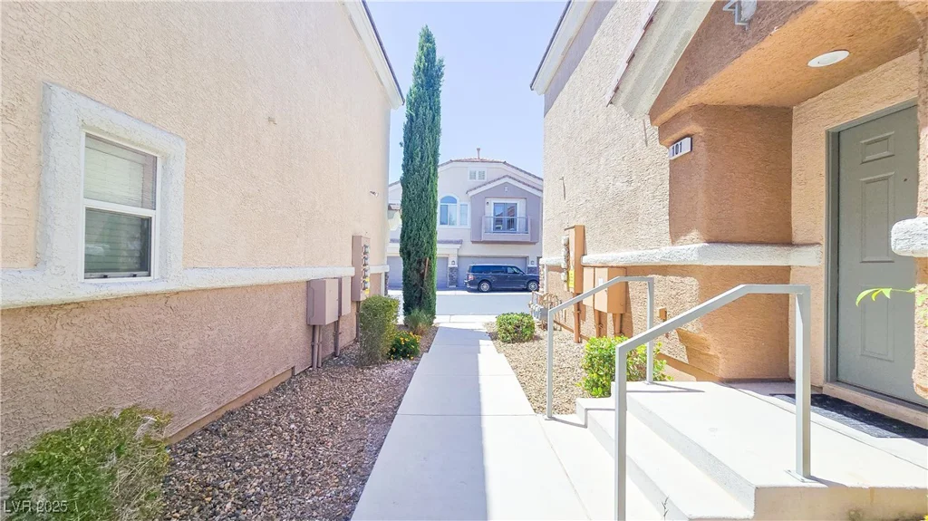 8718 Tom Noon, Las Vegas, NV 89178