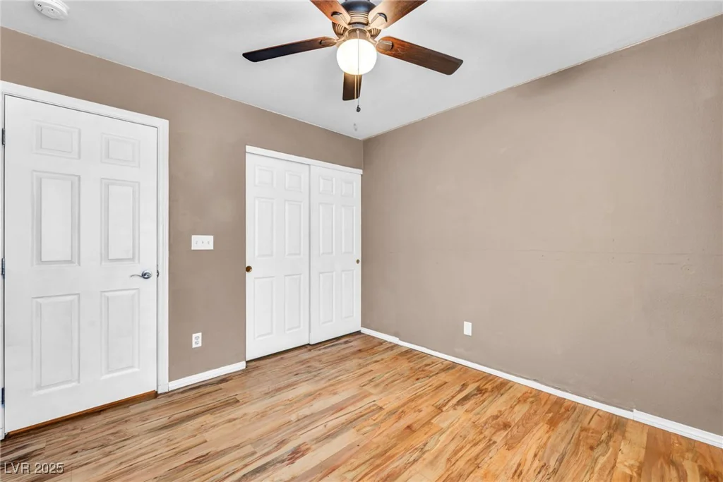 8557 Hidden Pines, Las Vegas, NV 89143