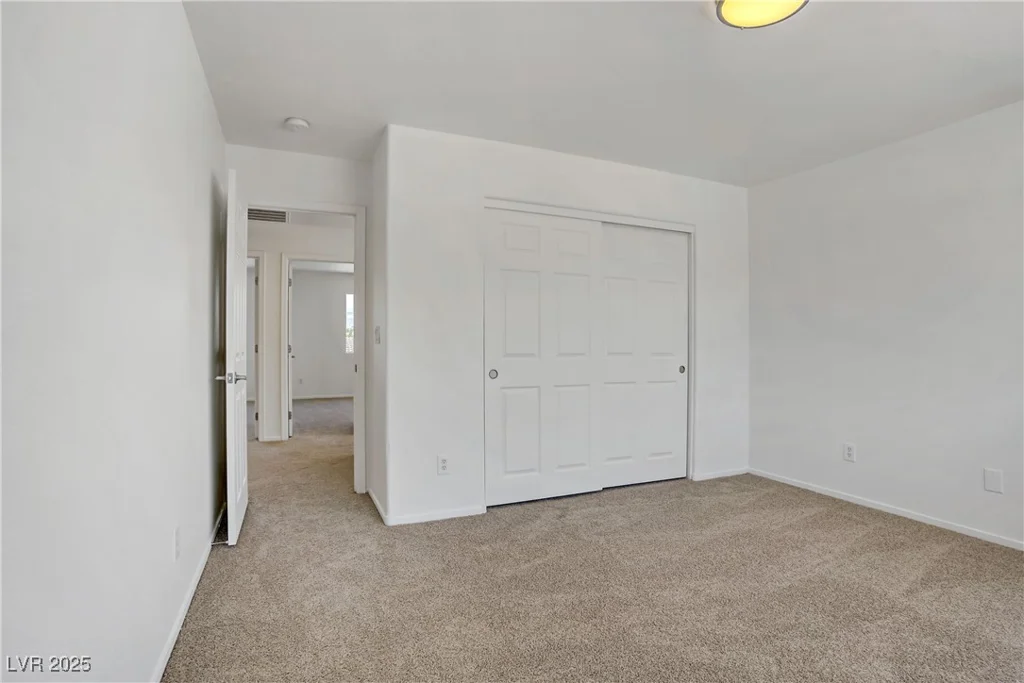 1208 Silver Bark, North Las Vegas, NV 89081