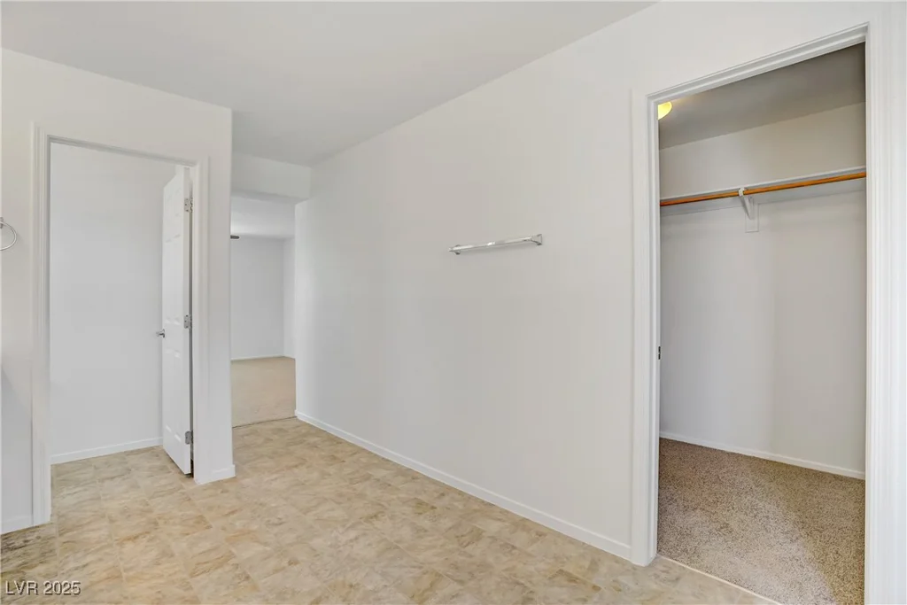 1208 Silver Bark, North Las Vegas, NV 89081