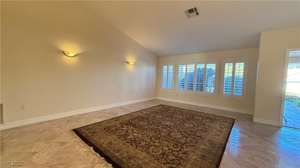 8821 Sandspring, Las Vegas, NV 89134