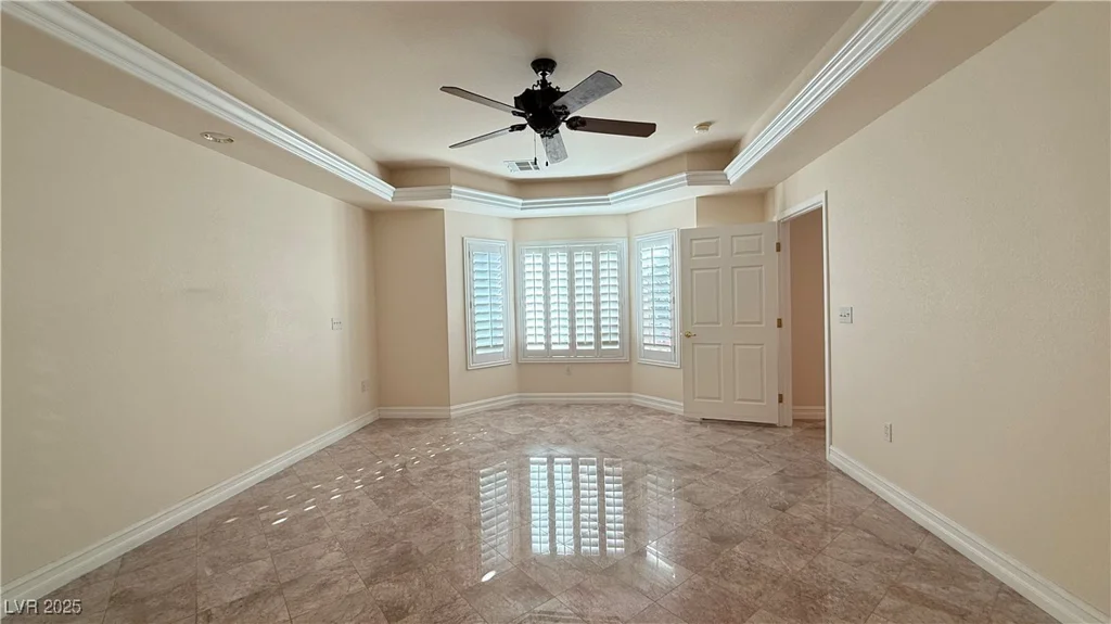 8821 Sandspring, Las Vegas, NV 89134