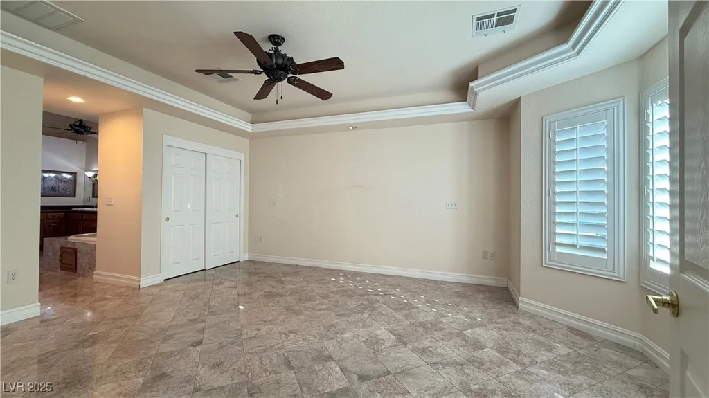 8821 Sandspring, Las Vegas, NV 89134