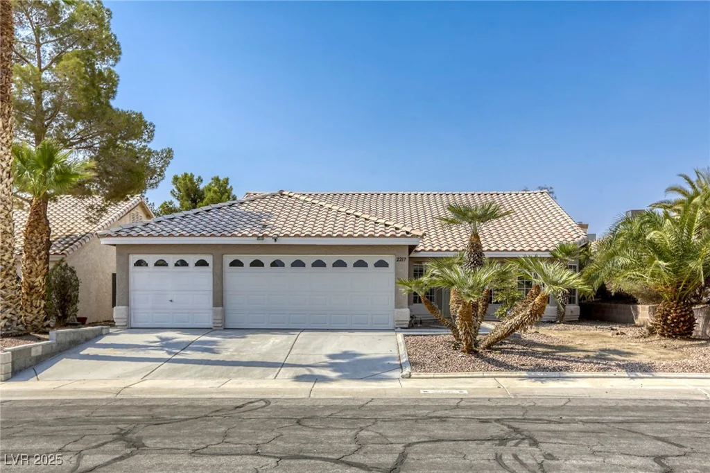 2217 Riderwood, North Las Vegas, NV 89032