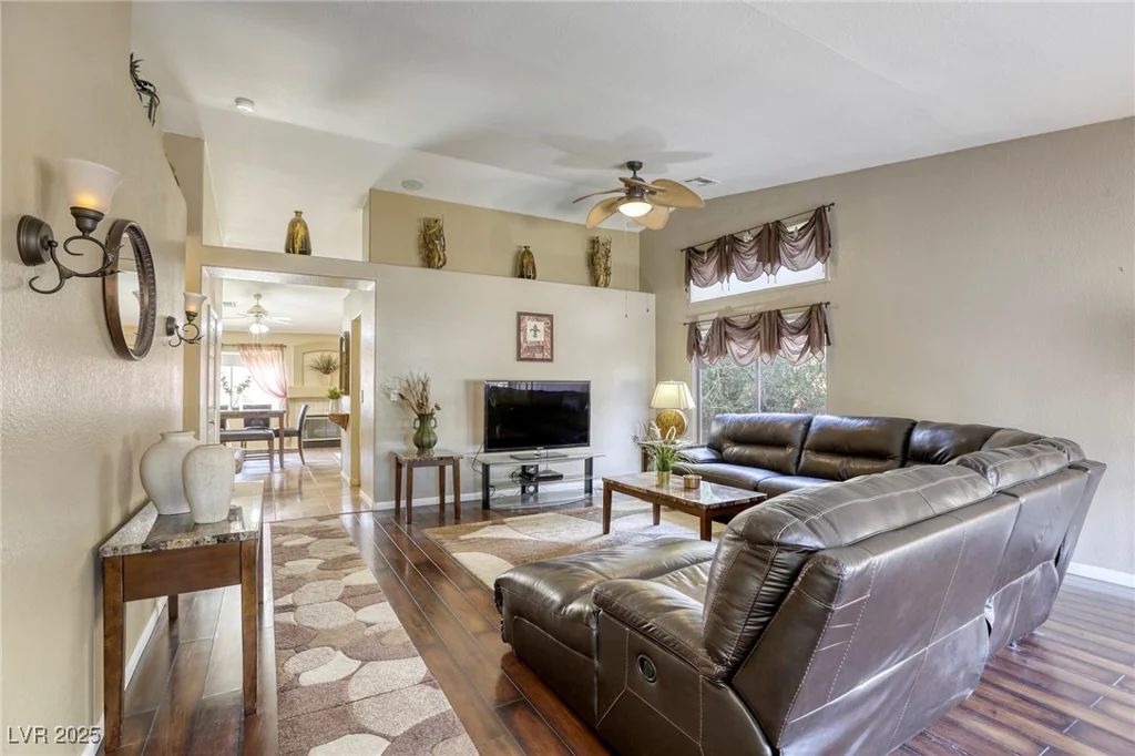 2217 Riderwood, North Las Vegas, NV 89032