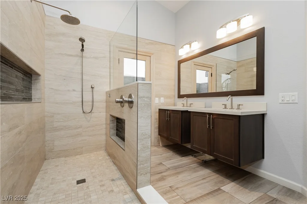3227 Paintedhills, Las Vegas, NV 89120