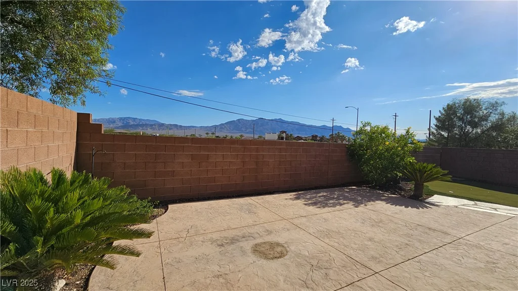 7868 Tolberts Mill, Las Vegas, NV 89131