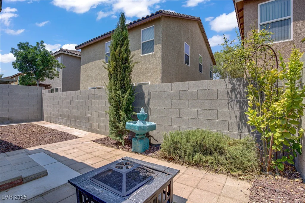 9420 Plover Falls, Las Vegas, NV 89149