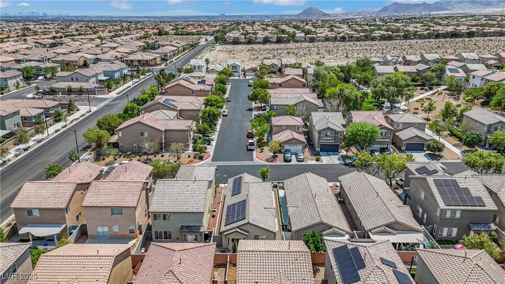 9420 Plover Falls, Las Vegas, NV 89149