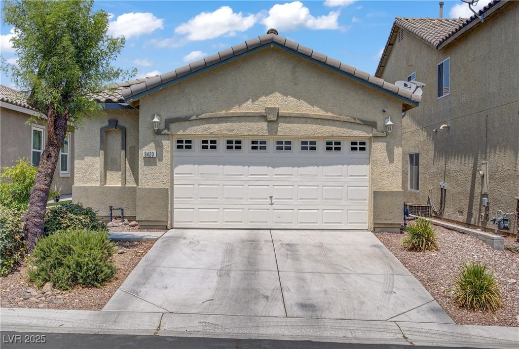 9420 Plover Falls, Las Vegas, NV 89149