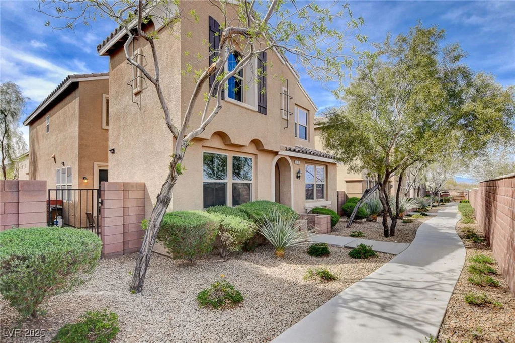 11036 Mount Hunter, Las Vegas, NV 89179
