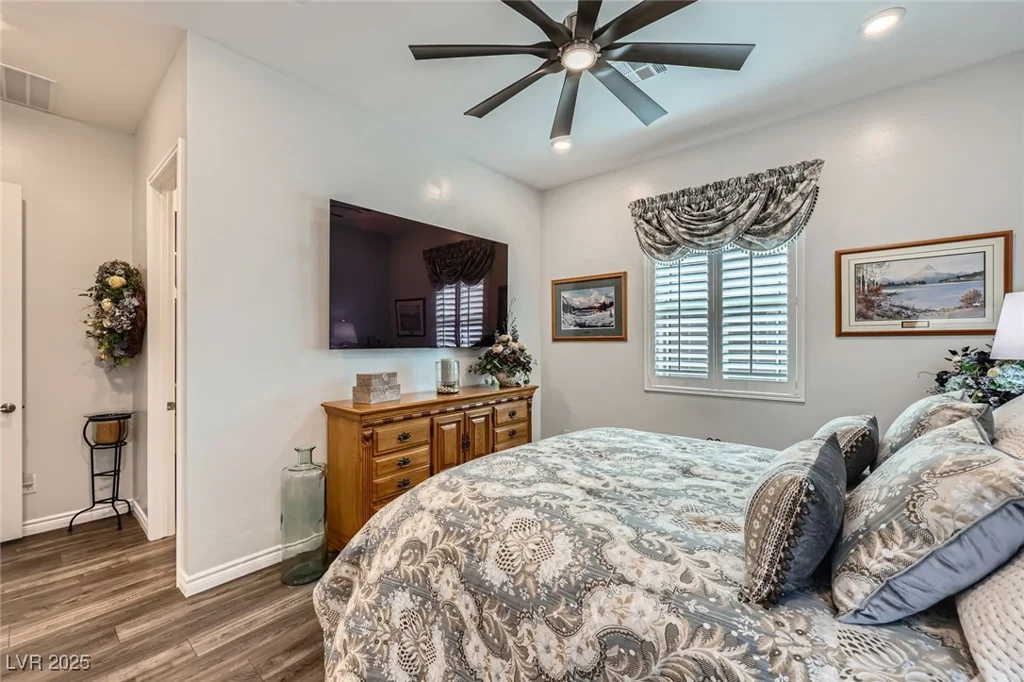 750 Agave Falls, Henderson, NV 89011