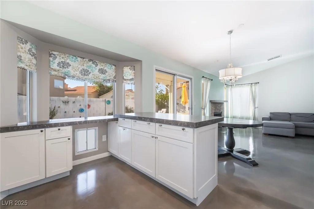 7048 Harbor View, Las Vegas, NV 89119