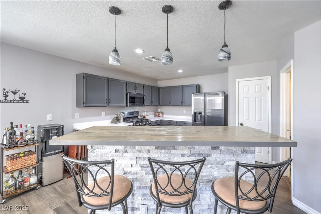 701 Tonin, North Las Vegas, NV 89031