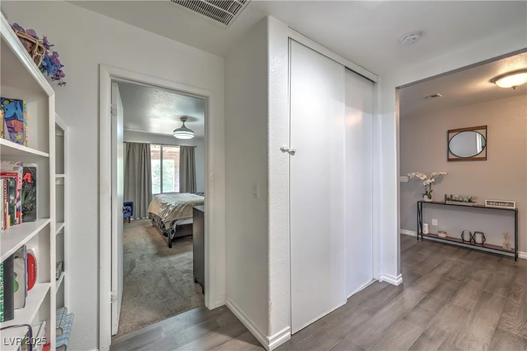 701 Tonin, North Las Vegas, NV 89031