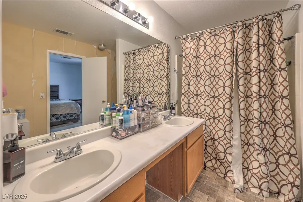 701 Tonin, North Las Vegas, NV 89031