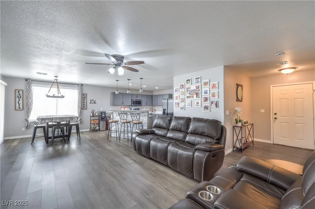 701 Tonin, North Las Vegas, NV 89031
