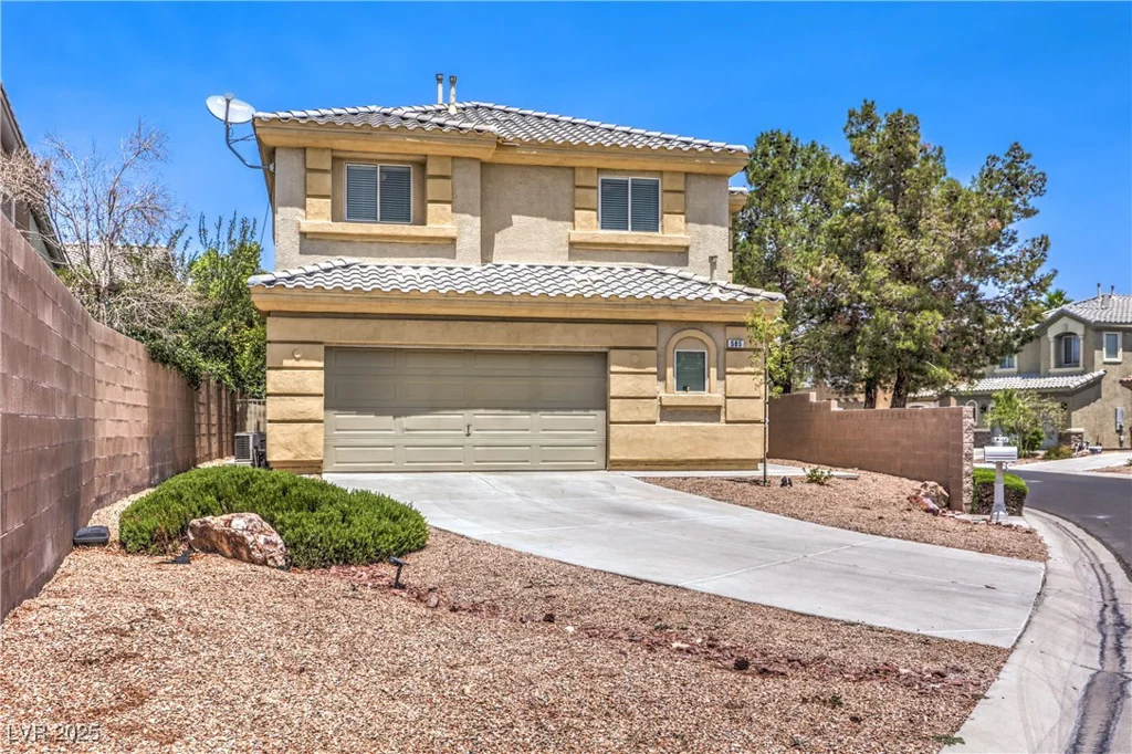 585 Foster Springs, Las Vegas, NV 89148