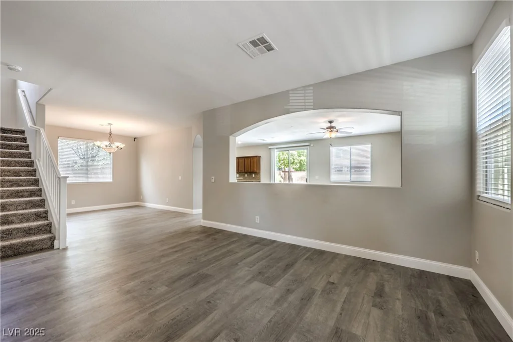 585 Foster Springs, Las Vegas, NV 89148