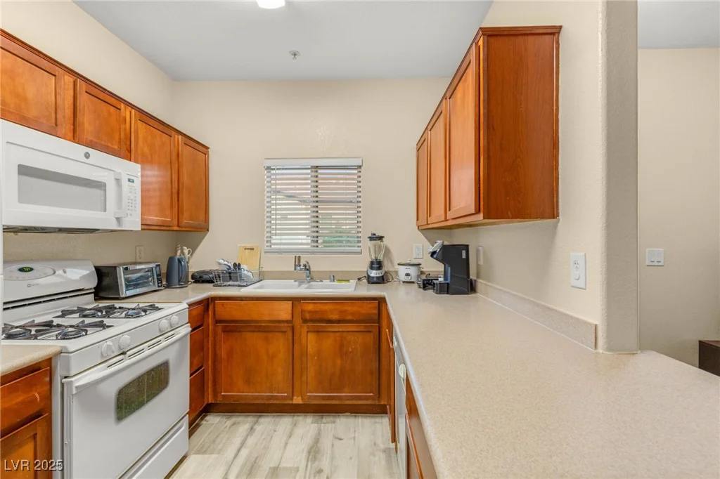2291 Horizon Ridge, Henderson, NV 89052