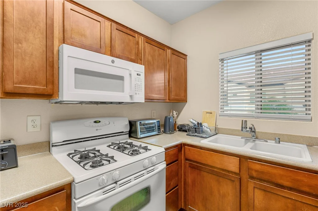 2291 Horizon Ridge, Henderson, NV 89052