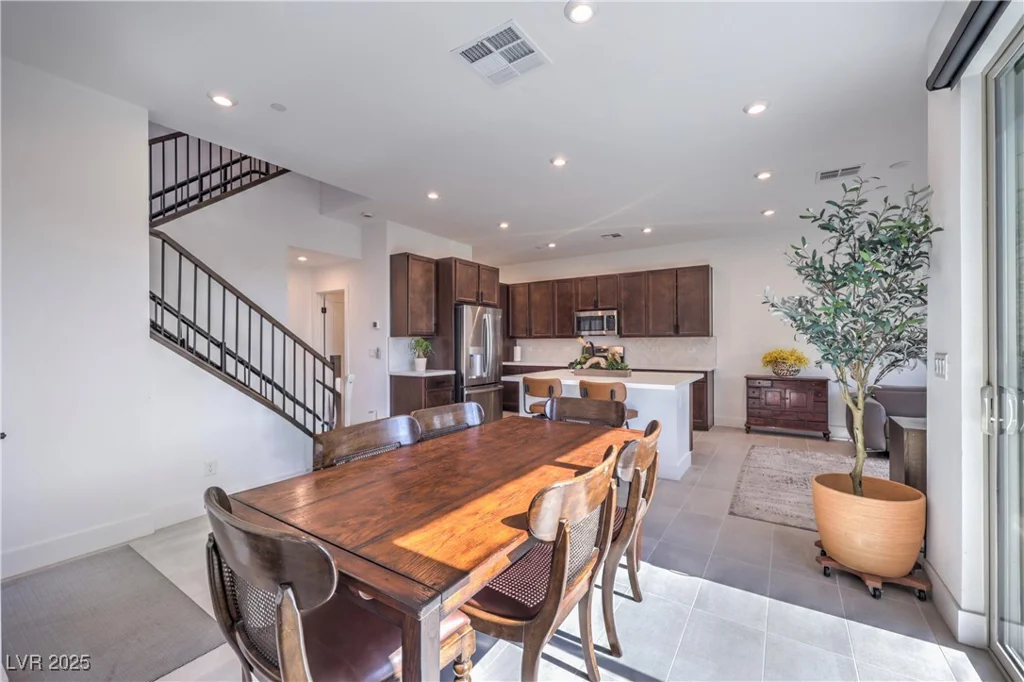 9881 Agate Creek, Las Vegas, NV 89141
