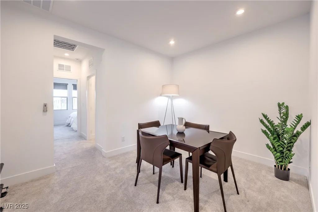 9881 Agate Creek, Las Vegas, NV 89141