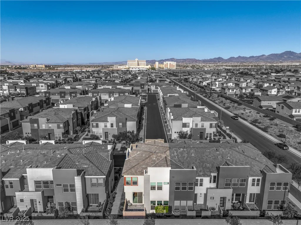 9881 Agate Creek, Las Vegas, NV 89141