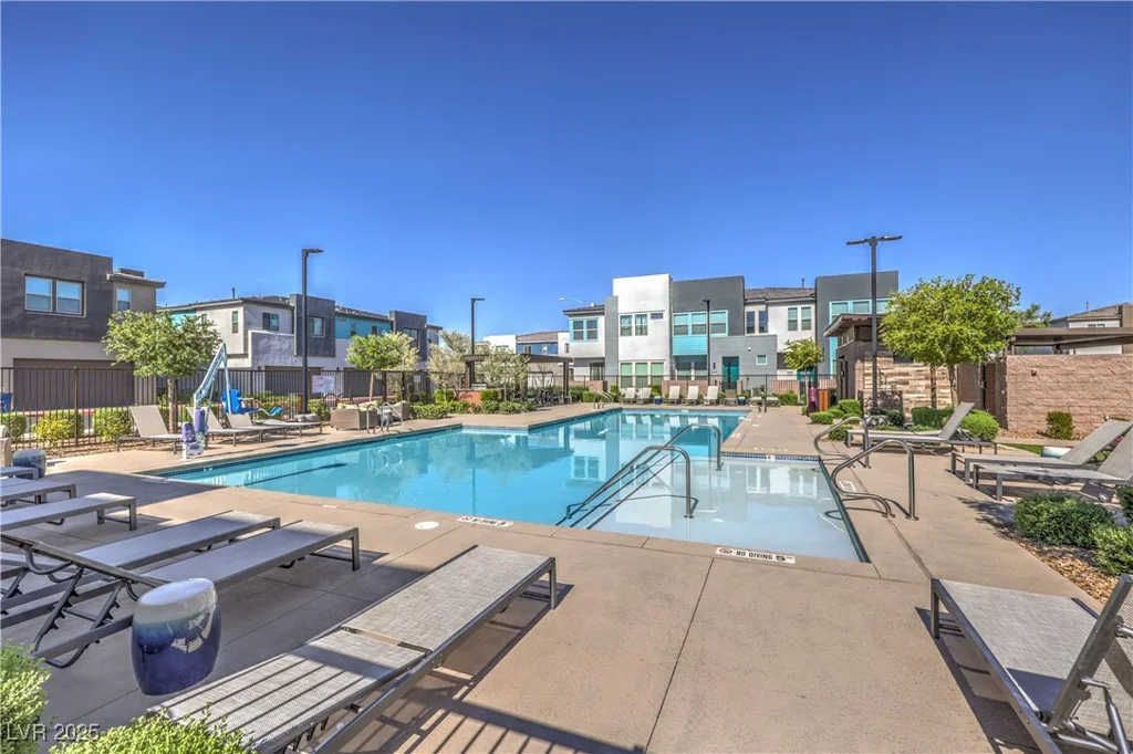 9881 Agate Creek, Las Vegas, NV 89141