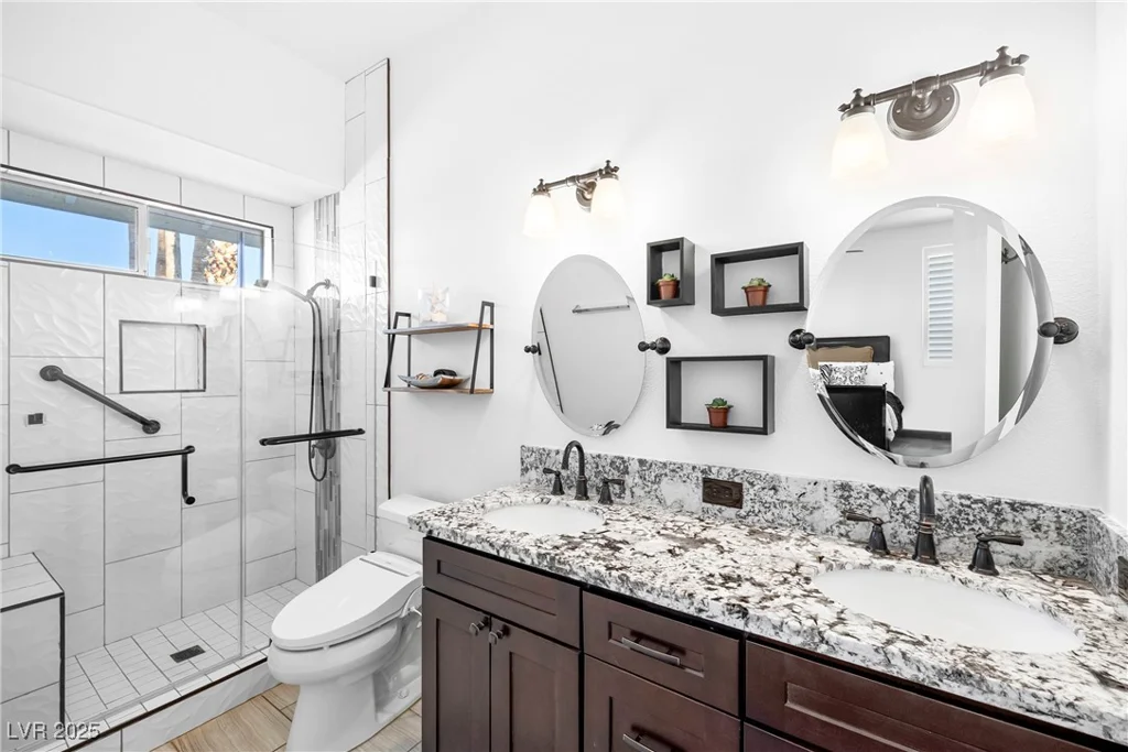 304 Desert Knolls, Henderson, NV 89014