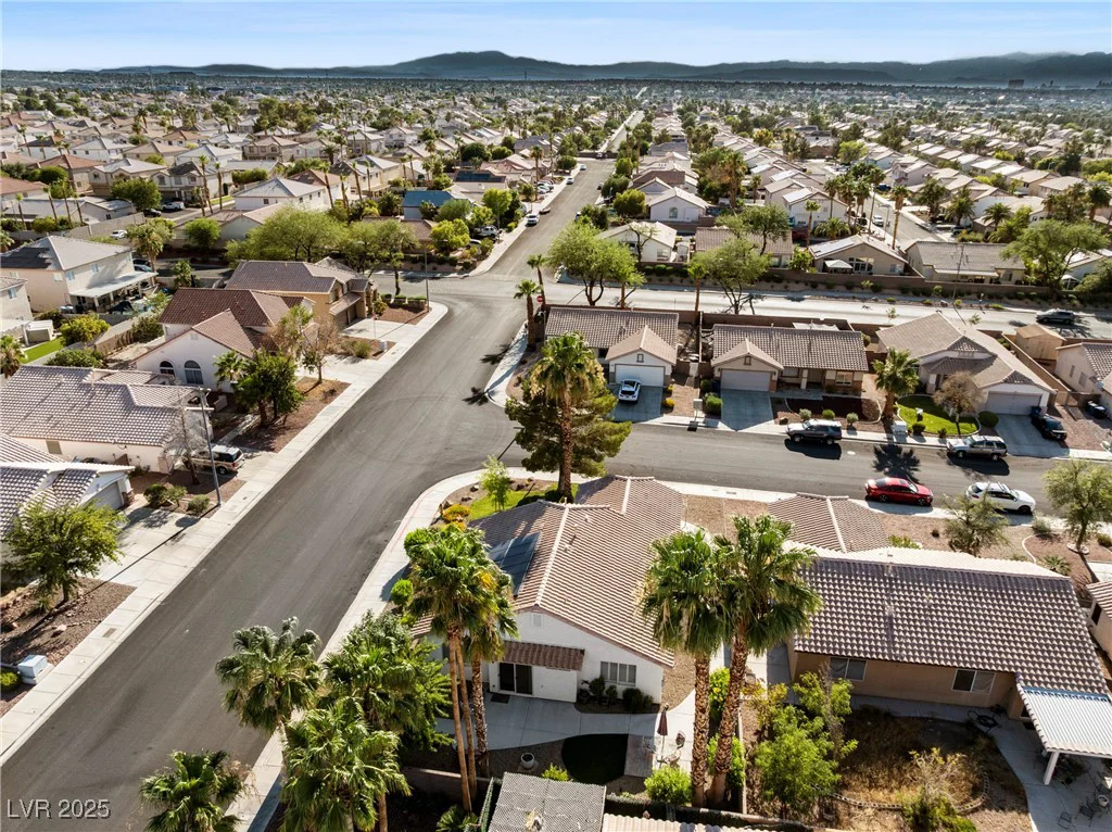 304 Desert Knolls, Henderson, NV 89014