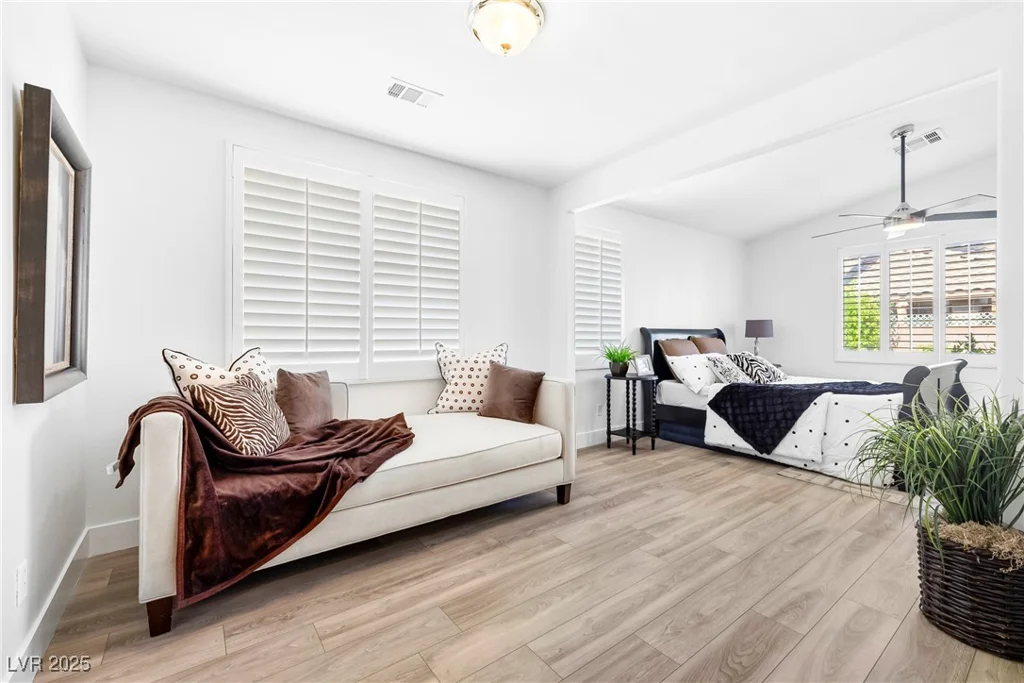 304 Desert Knolls, Henderson, NV 89014