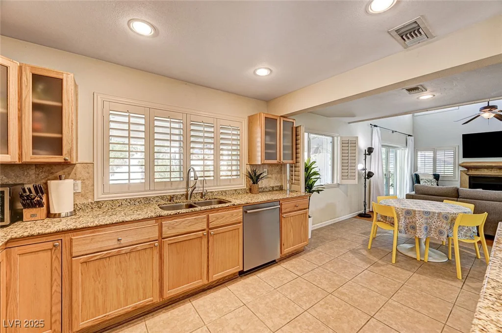 33 Reyburn, Henderson, NV 89074