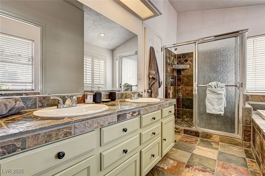 33 Reyburn, Henderson, NV 89074