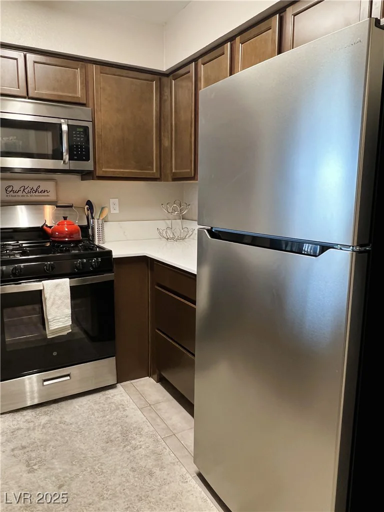 1420 Hialeah, Las Vegas, NV 89119
