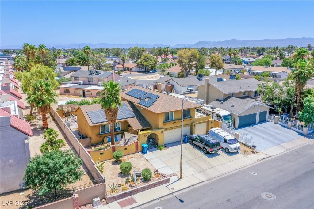 5134 Caliente, Las Vegas, NV 89119