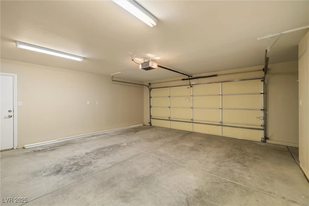 2431 Dandelion, Pahrump, NV 89048