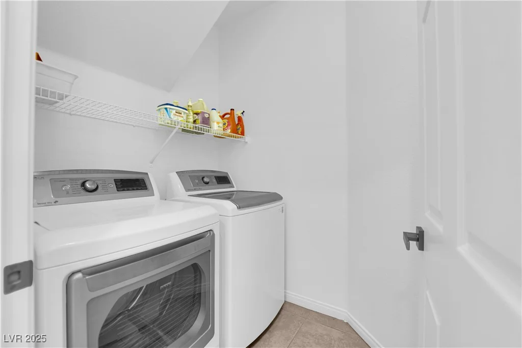 11010 Santorini, Las Vegas, NV 89141