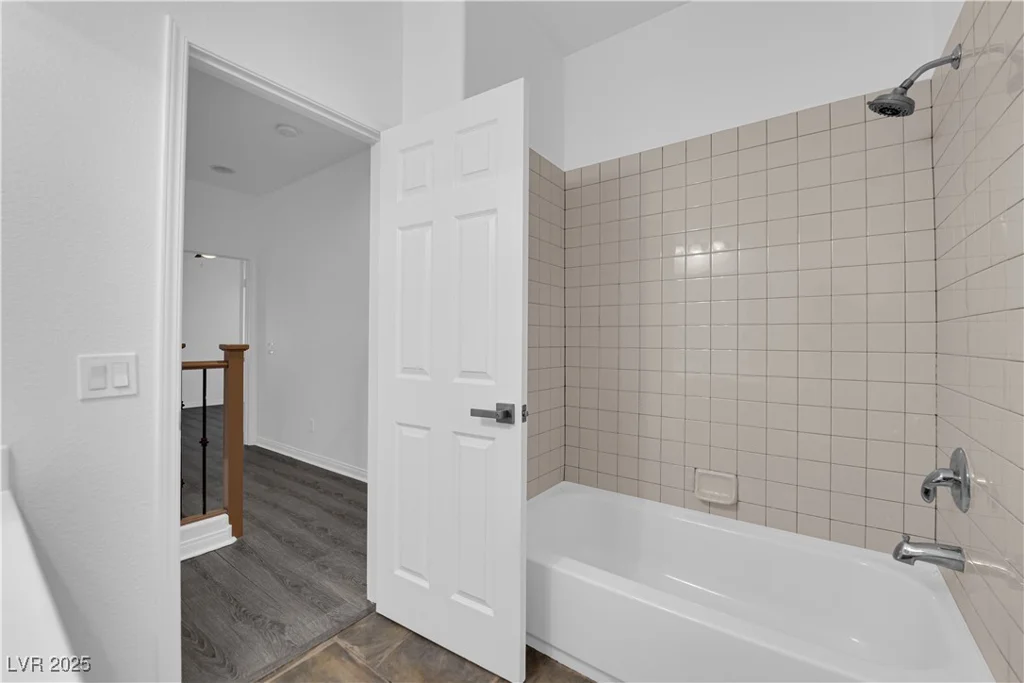 11010 Santorini, Las Vegas, NV 89141