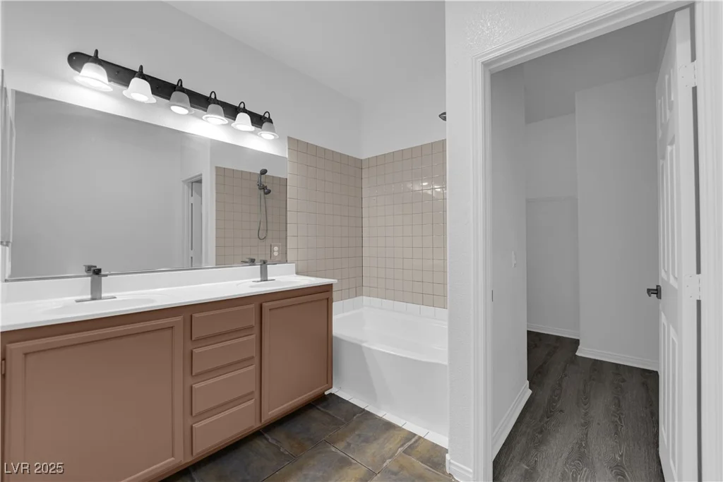 11010 Santorini, Las Vegas, NV 89141